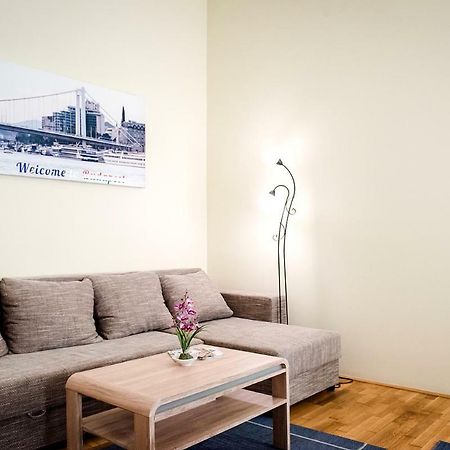 Regiposta Street- City Center Budapeszt Zewnętrze zdjęcie
